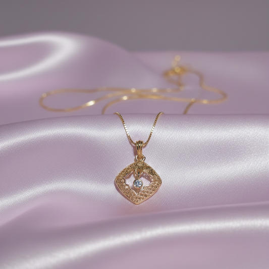Diamond-Shape Gold & Diamond Filigree Pendant