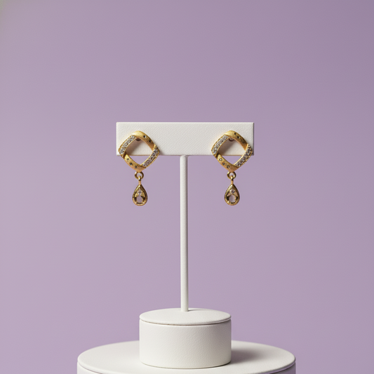 Exquisite Square Gold-Toned Dangle Earrings
