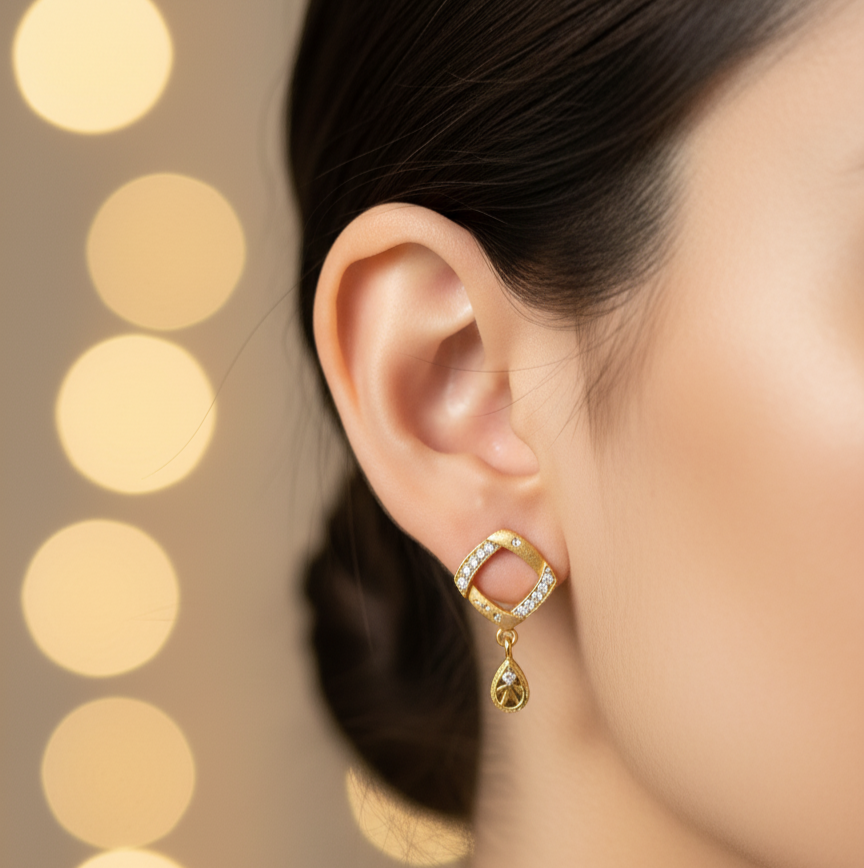 Exquisite Square Gold-Toned Dangle Earrings