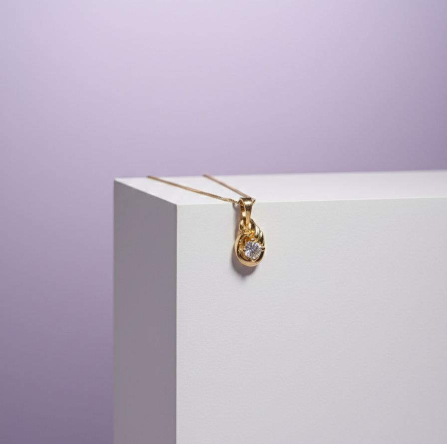 Spiral crystal pendant