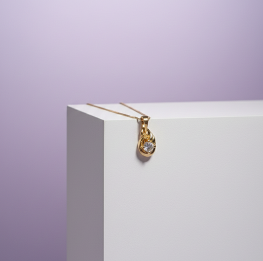 Spiral crystal pendant